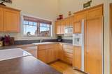 568 Jefferson Avenue - Photo 10