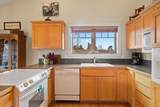 568 Jefferson Avenue - Photo 11
