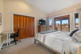 568 Jefferson Avenue - Photo 14