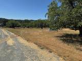 3175 Cloverlawn Drive - Photo 12