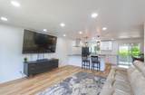 1007 Primrose Place - Photo 2