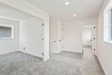 988 Black Butte Avenue - Photo 22
