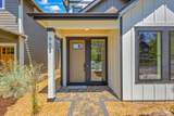 988 Black Butte Avenue - Photo 3