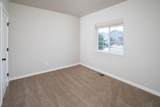 2586 Colleen Road - Photo 14