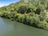 7827 Rogue River Highway - Photo 31