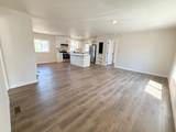 4647 Winter Avenue - Photo 4
