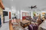 10135 Coyner Avenue - Photo 10