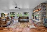 10135 Coyner Avenue - Photo 7