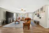 2825 Duell Avenue - Photo 17