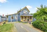 838 Dakota Avenue - Photo 3