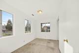 838 Dakota Avenue - Photo 35