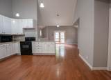 709 Pinewood Way - Photo 5