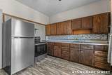 427 Grape Street - Photo 12