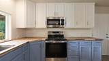 5015 Highway 227 - Photo 7