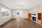 933 Dakota Avenue - Photo 3