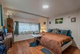2799 Siskiyou Boulevard - Photo 13