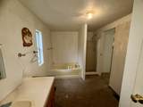 360 Hessar Street - Photo 15