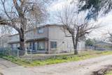 711 Burgess Street - Photo 15