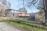 711 Burgess Street - Photo 16