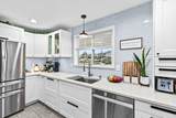 1537 Yucca Street - Photo 8