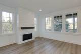640 Lillian Lane - Photo 8