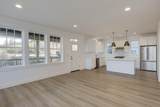 640 Lillian Lane - Photo 9