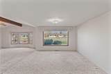 984 Mesman Drive - Photo 15