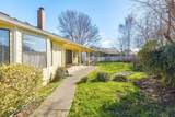 984 Mesman Drive - Photo 36