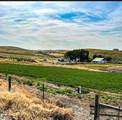 260 E Street - Photo 2