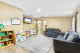 3555 Pacific Highway - Photo 4