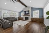 9536 Kestrel Road - Photo 8