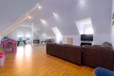 8131 Markgraf Lane - Photo 18
