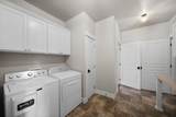 8933 Elizabeth Way - Photo 15