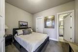 946 Stoneridge Avenue - Photo 22