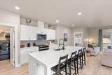 1667 Black Butte Court - Photo 16