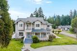 835 Redwood Avenue - Photo 1