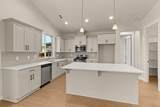 136 Valemont Drive - Photo 3