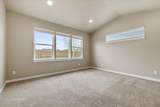 2433 Hazelwood Avenue - Photo 17