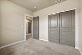 2433 Hazelwood Avenue - Photo 26