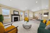 2433 Hazelwood Avenue - Photo 5