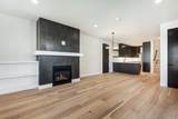 334 Roosevelt Avenue - Photo 3