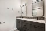 334 Roosevelt Avenue - Photo 6