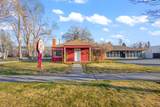 1040 Galveston Avenue - Photo 3