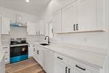221 Christopher Way - Photo 11