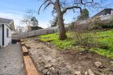 221 Christopher Way - Photo 23