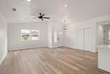 221 Christopher Way - Photo 7