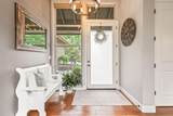 301 Larkspur Drive - Photo 2