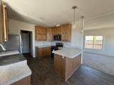 946 10th Street - Photo 4