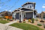 1733 Hemlock Avenue - Photo 2