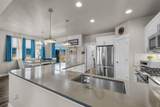 1733 Hemlock Avenue - Photo 8